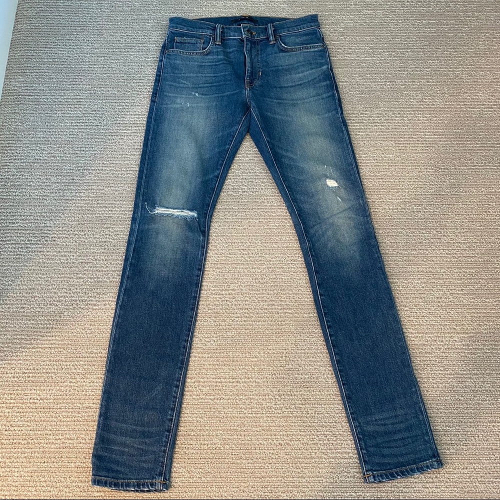 Vince skinny distressed denim - size 29